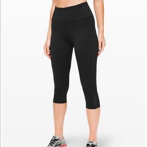 Lululemon Fast and Free Crop II Leggings 19”, Sz 6